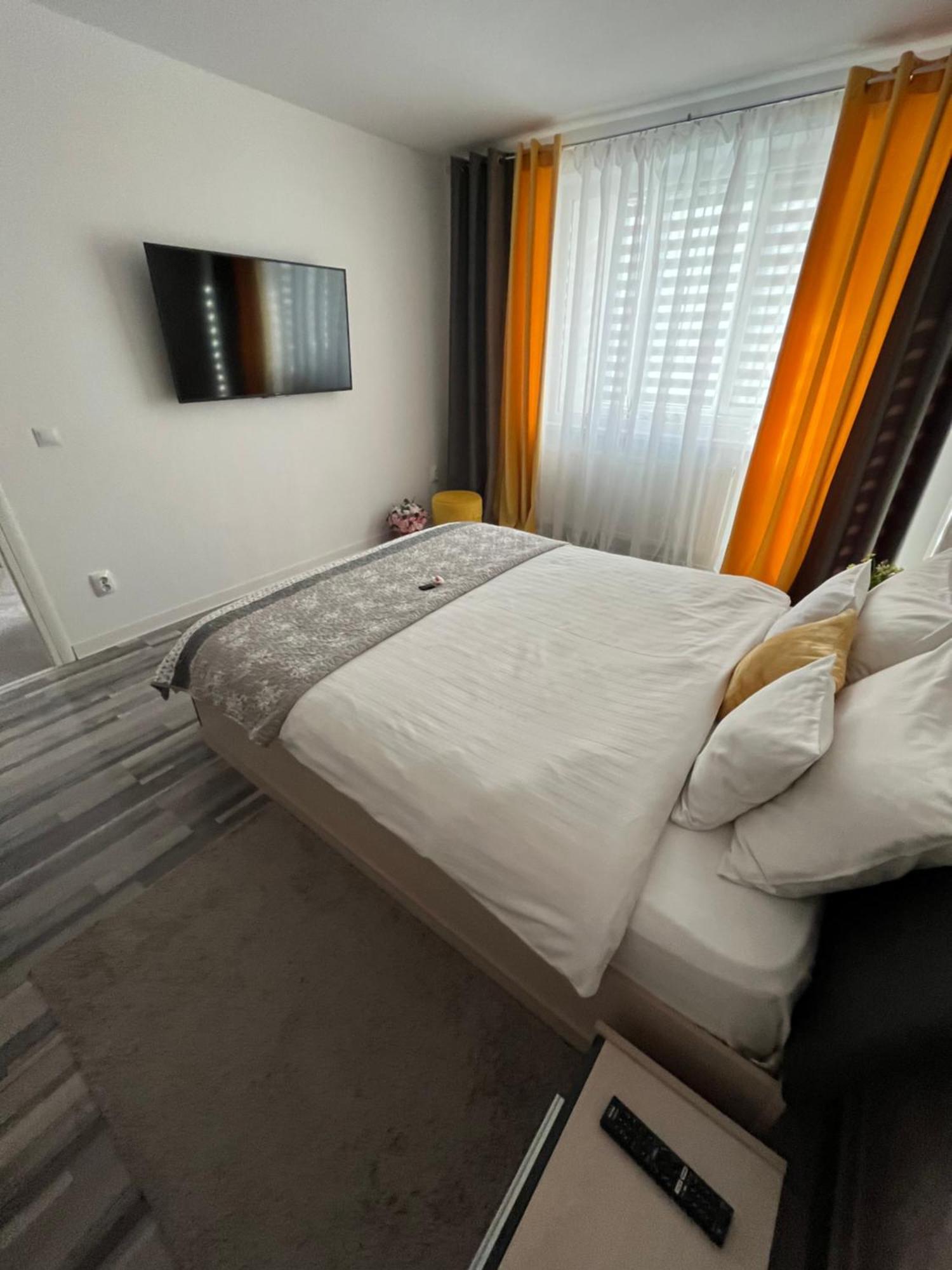 Luxury Apartment Sibiu Exterior foto