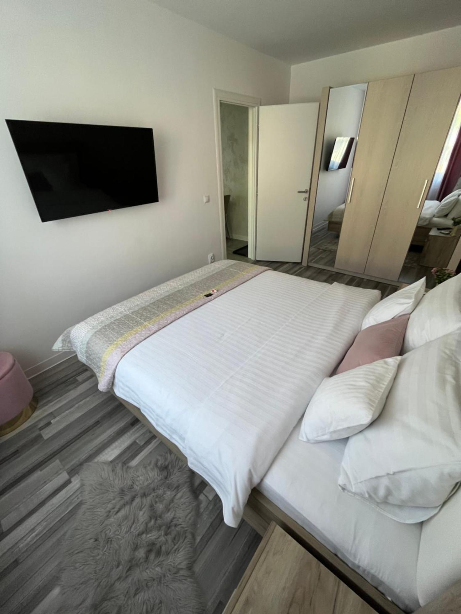 Luxury Apartment Sibiu Exterior foto