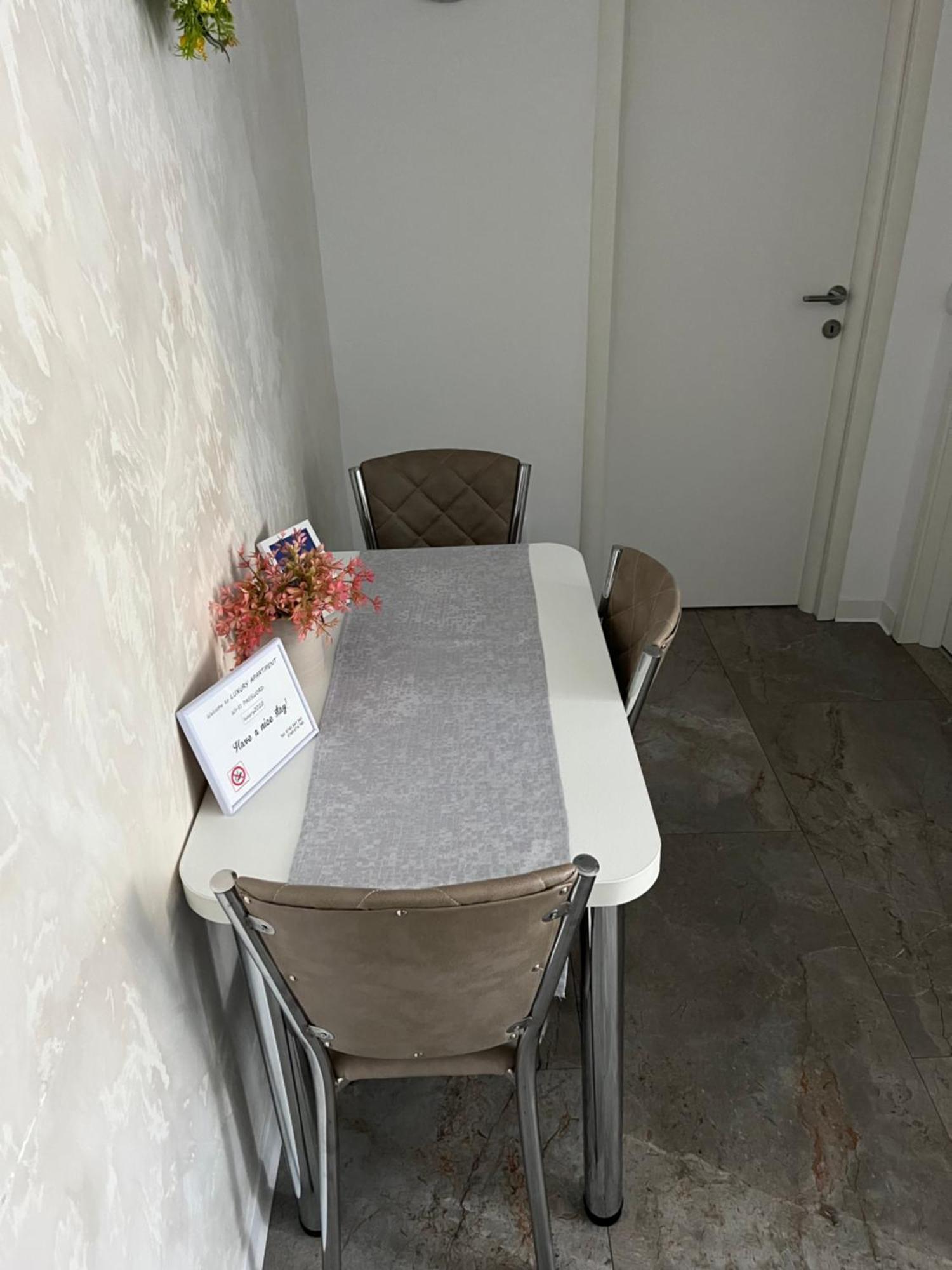 Luxury Apartment Sibiu Exterior foto